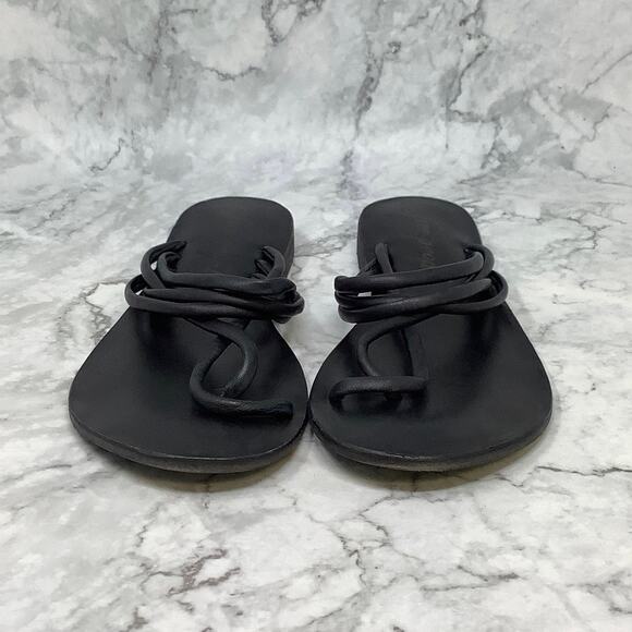 Free People Size 38.5 Black Kayla Soft Leather Strappy Flat Sandals N22-3 - Picture 2 of 9